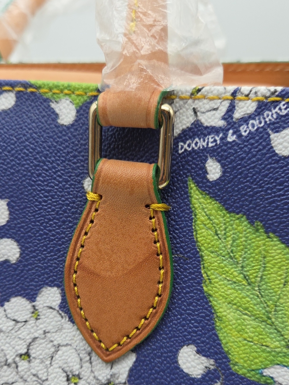 NWT Dooney and Bourke Hydrangea Janine Satchel Bag - Picture 10 of 16